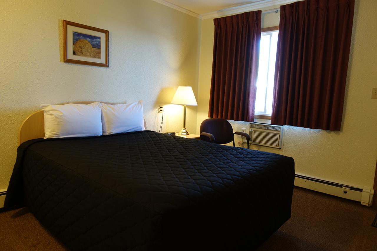 Armada Inn Motel Unity ภายนอก รูปภาพ